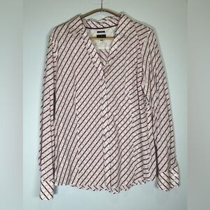 Talbots Burgundy and Pink Patterned Button Up VNeck Shirt. No Iron! Size 16